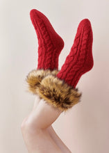 Load image into Gallery viewer, Cable Knit Sherpa Cozy Socks