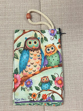 Load image into Gallery viewer, Printed cotton wristlet
