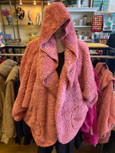 Load image into Gallery viewer, Mauve Sherpa with hood and pockets
